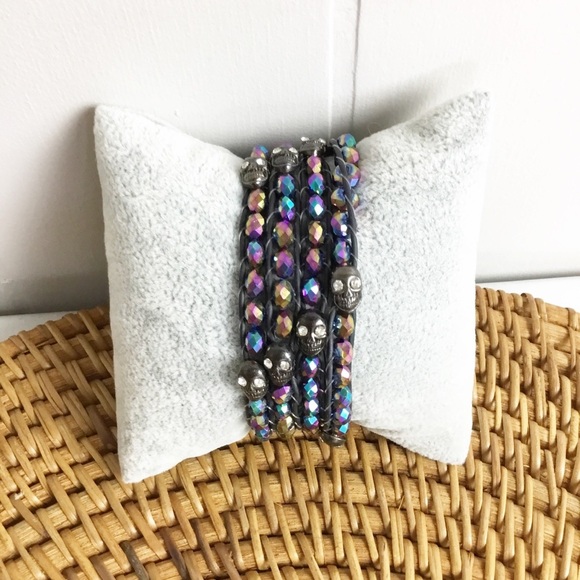 Iridescent Skull Wrap Around Bracelet Black - Picture 3 of 6